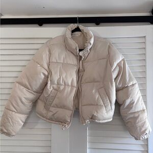 No Boundaries Women's Beige Puffer Jacket